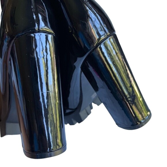 Fashion Nova Women’s Black Patent 4.5 Inch Chunky Heel Front Zipper Boot Size7.5 - Picture 9 of 12